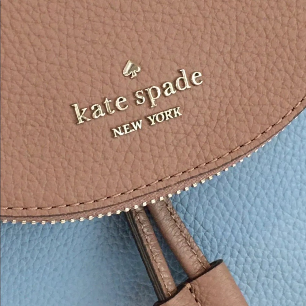 KATE SPADE LEILA MEDIUM FLAP BACKPACK BLUE TAN - Picture 3 of 12